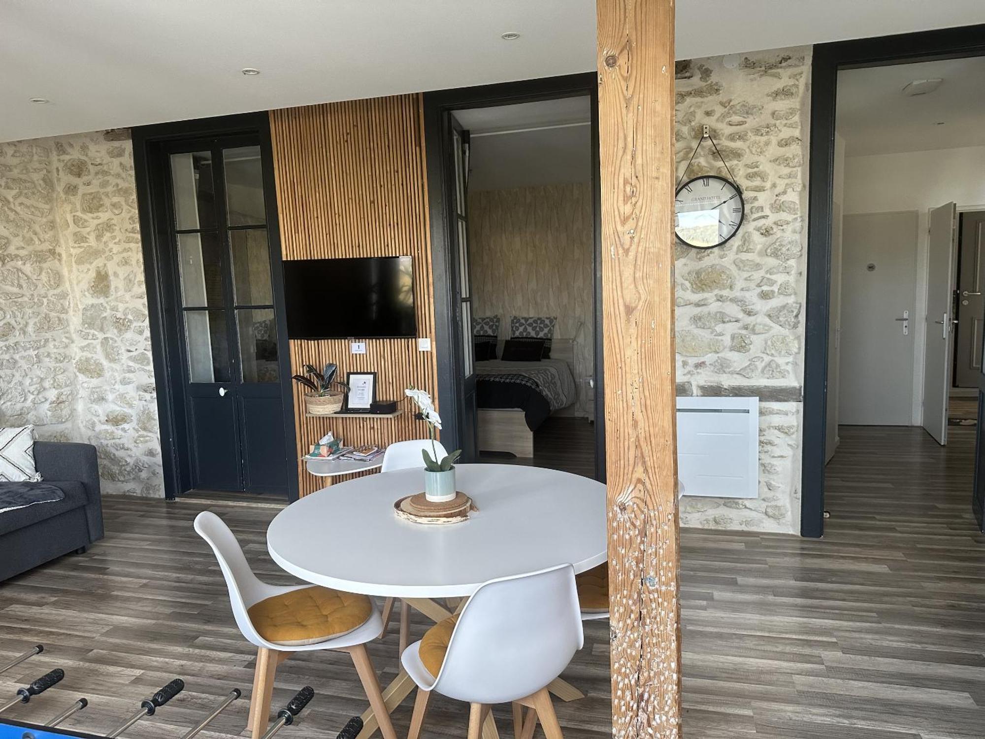 Appartement Neuf, 50m2, 4m50 De Loggia *